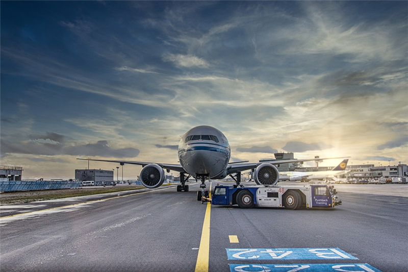 荷蘭空運機器配件清關(guān).png